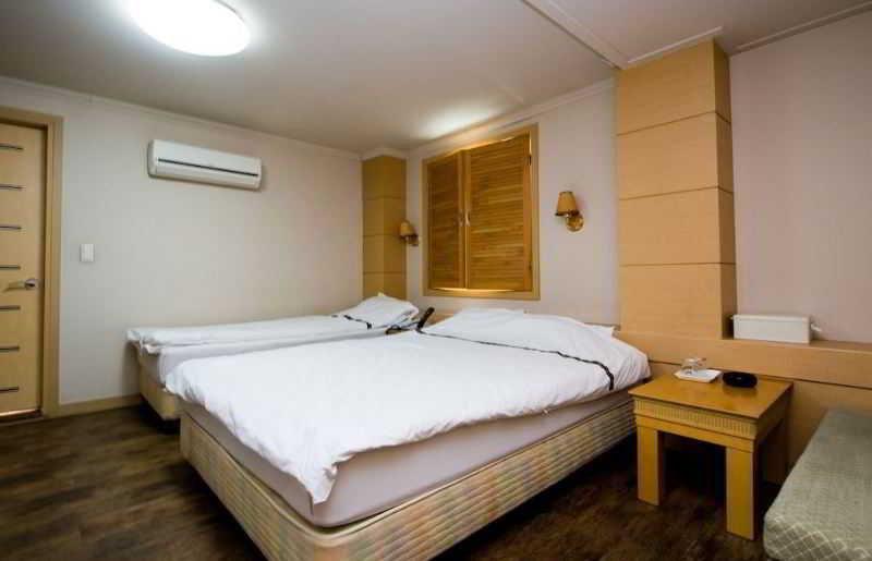 New Boolim Tourist Hotel โซล ภายนอก รูปภาพ