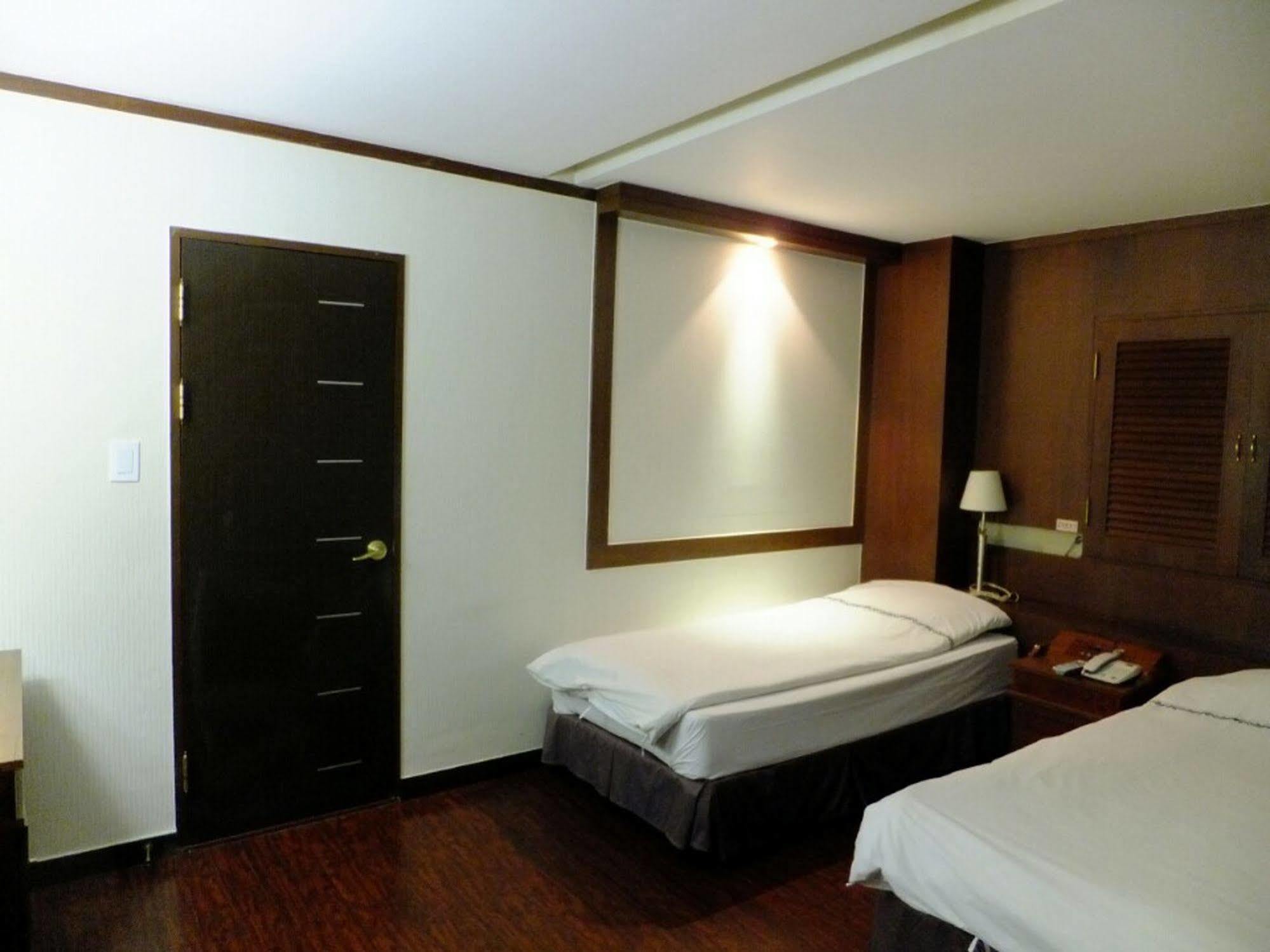 New Boolim Tourist Hotel โซล ภายนอก รูปภาพ